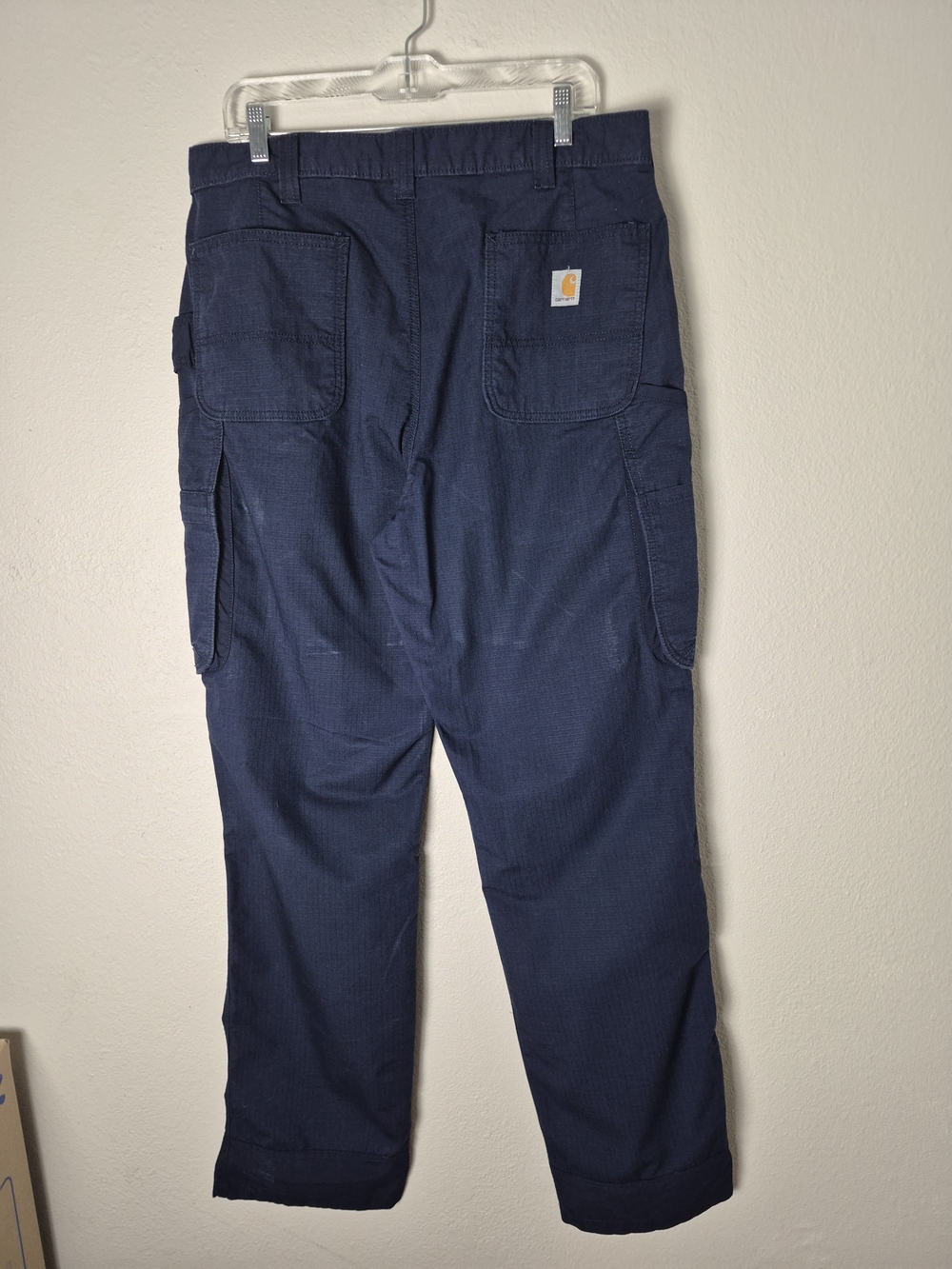 Carhartt Men’s Dark Navy Cargo Work Pants.Size 36x36